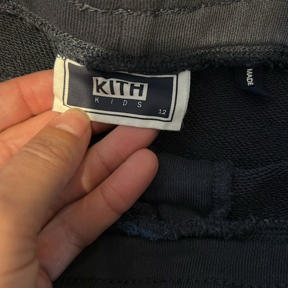 Kith Navy Blue 2020 Collection Sweatshirt and Jogger Set - Picture 6 of 10